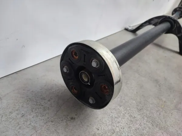 Drivaxel Audi Q3 83A Sportback 5QF521101N image 4