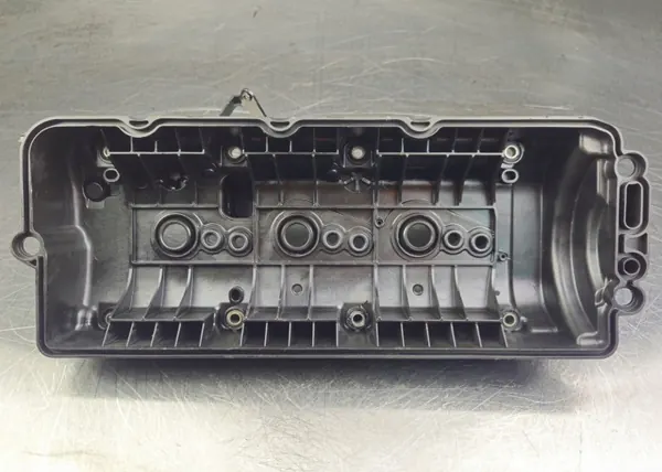 Audi Ventildeckel OEM 059103470CT - Gebraucht image 6