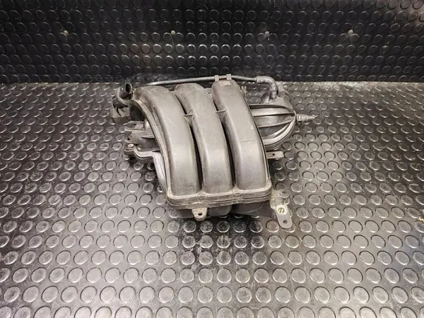 Collecteur d'admission VW GOLF SPORTSVAN 1.0L 2013 04C133201H image 1