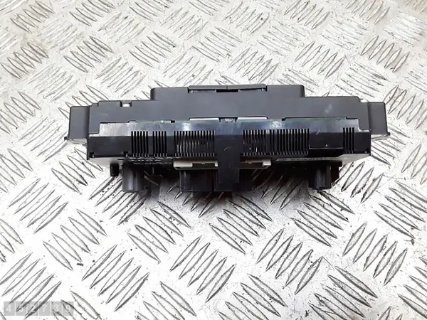 Module climatisation VW Passat OEM 1k0820047eb image 3