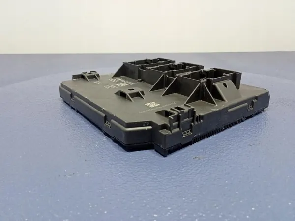 VW Passat B7 Mukavuusmoduuli OEM 3AA937087A image 5