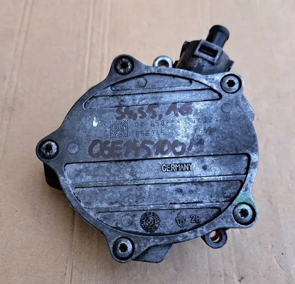 AUDI S4 S5 A6 Imupumppu 06E145100M image 7