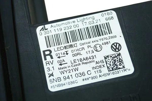 Farol dianteiro direito VW Tiguan II Lift LED image 6