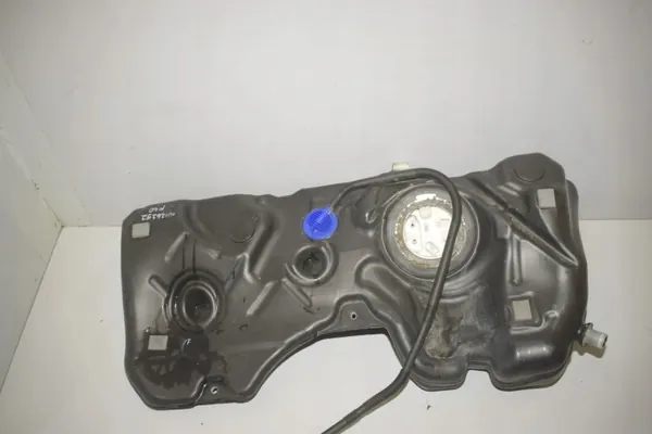 Polttoainesäiliö OEM 9895425 BMW F40 2.0L Diesel image 2