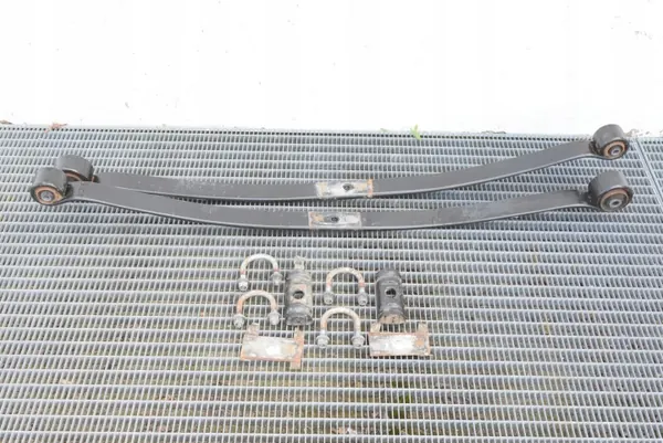 Ressort à lames arrière Ford Transit MK8 OEM BK21-5560-AH image 3