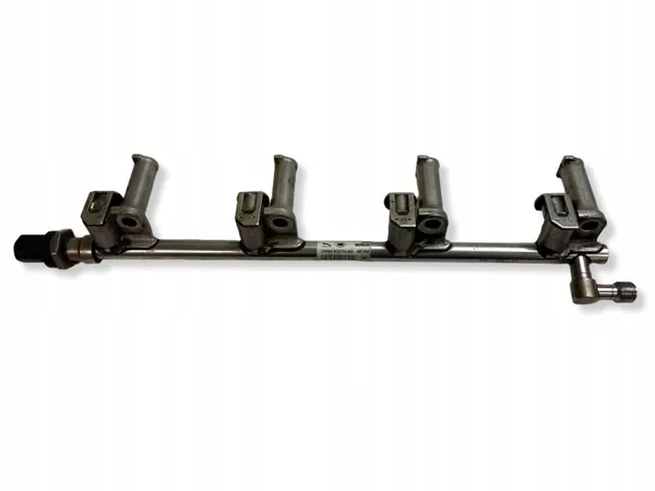 Conduto de combustível Land Rover OEM DW939G774AA - Usado image 5