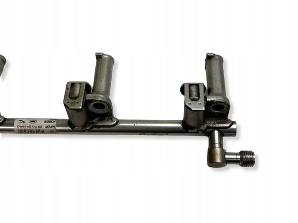 Conduto de combustível Land Rover OEM DW939G774AA - Usado image 6