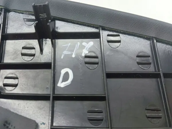 Peças túnel central Lexus NX 2020 OEM 5883478020 image 6