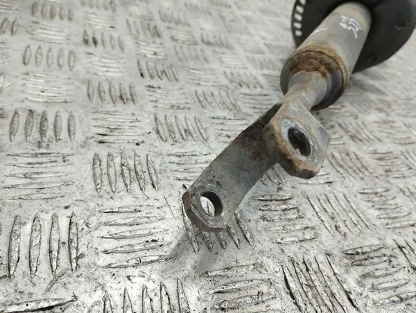 Ammortizzatore anteriore sinistro Volkswagen PASSAT B5 1997 OEM image 5