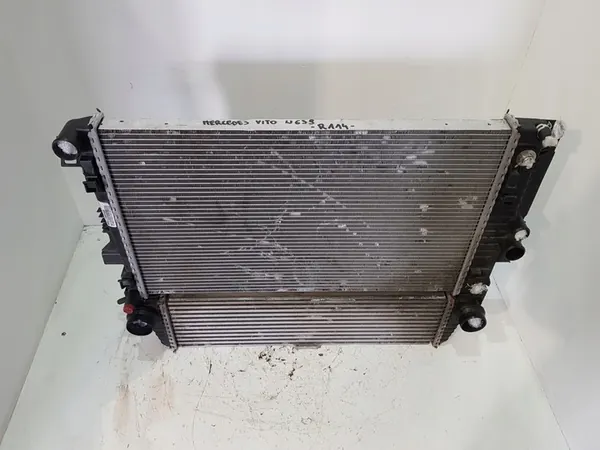 Waterintercooler A6395011201 Mercedes Vito W639 image 3