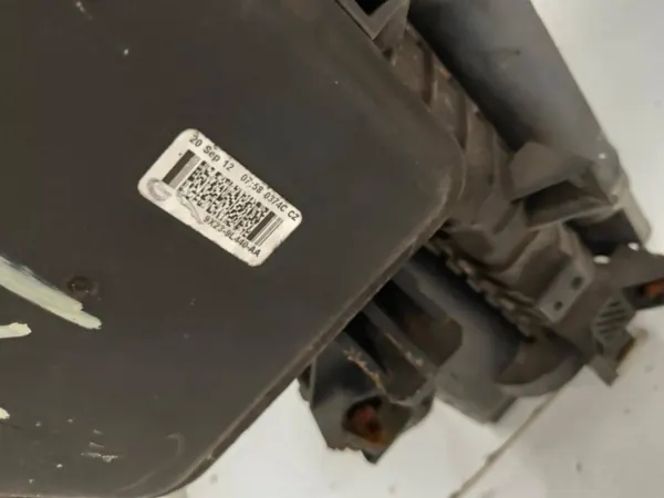 Radiateur d'eau Jaguar OEM cw93-8005-ab - Occasion image 3