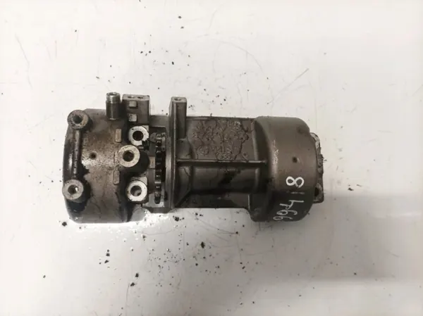 Pompe à huile Audi A4 OEM 059103337b 2.5L 2003 image 2