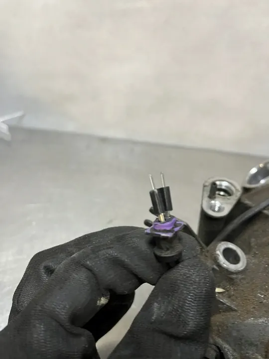 Compressore aria condizionata VW Skoda Seat 6R0820803F image 3