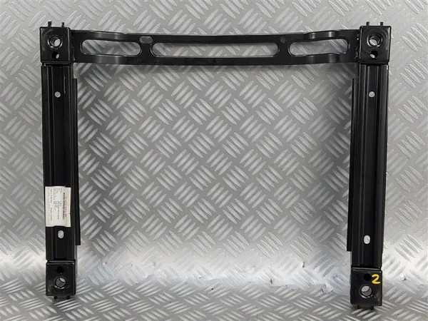 Support Siège Audi Q8 OEM 4M8885677 Gauche/Droit 2018- image 2