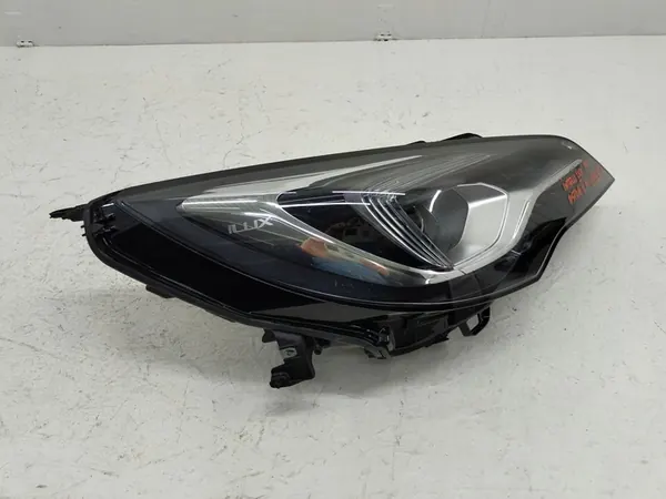 Oikea etu Full LED IntelliLux -ajovalo Opel Astra V K image 2