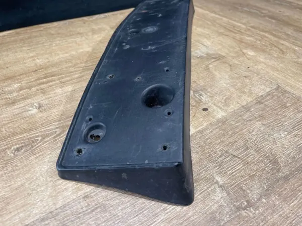 Marco de matrícula delantera BMW Z4 E85 OEM 7016062 image 3