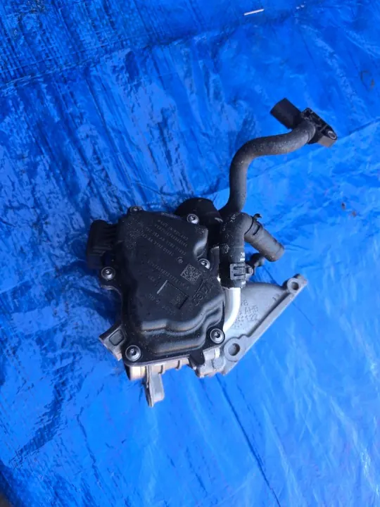 Gebrauchter Audi OE Vergaser OEM 04L128063A Q3 2.0L image 2