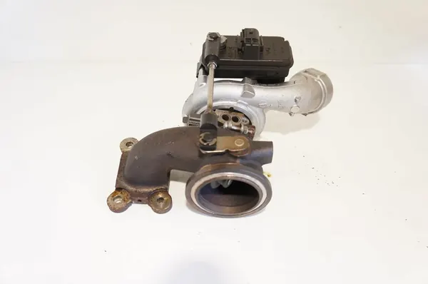 Volkswagen OE 04E145721P Turbo image 3