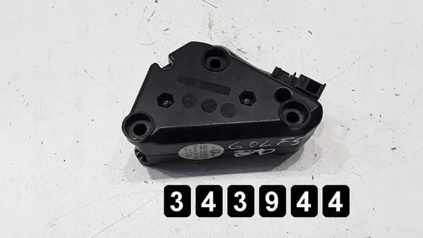 VW Audio-versterker OEM AM-343944 voor Golf 2005 image 2