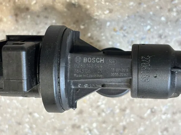BMW OE Tankventil & Schlauchset OEM 7643106 image 4