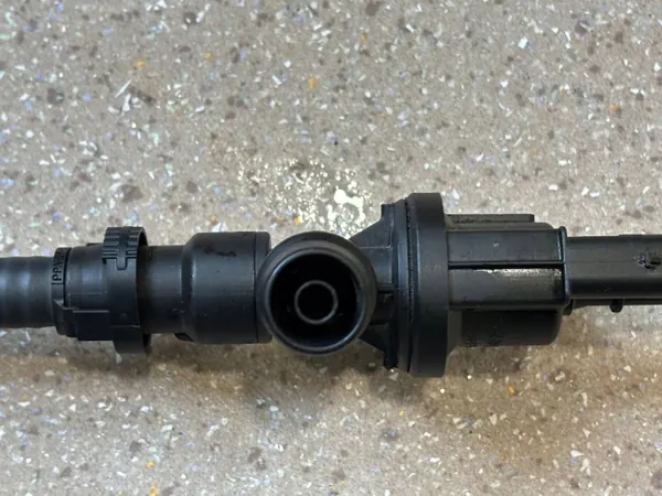 BMW OE Tankventil & Schlauchset OEM 7643106 image 5