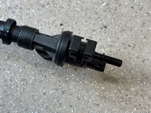 BMW OE Tankventil & Schlauchset OEM 7643106 image 9