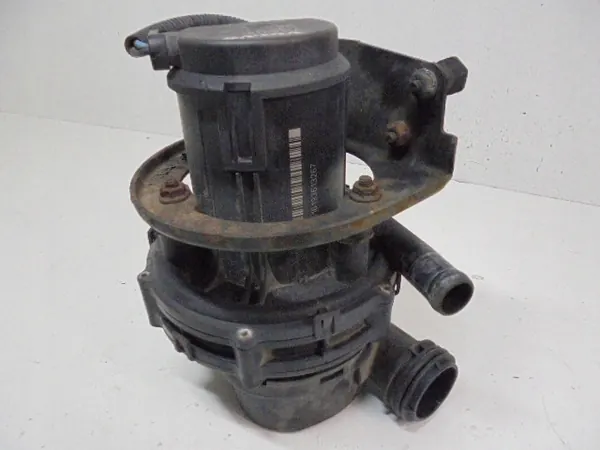 VOLVO 940 960 S90 V90 Bomba de aire secundaria 9146948 image 4