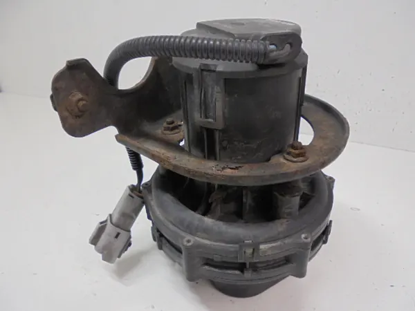 VOLVO 940 960 S90 V90 Bomba de aire secundaria 9146948 image 5