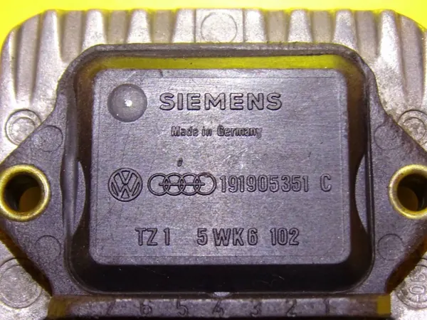 Módulo de ignição VW Golf II 191905351C image 2