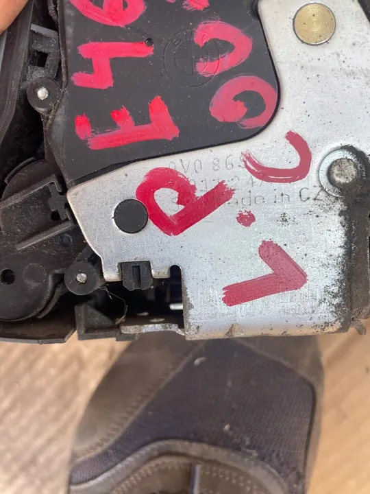 Komplett lås för vänster framdörr BMW 3 E46 LCI Coupe image 3