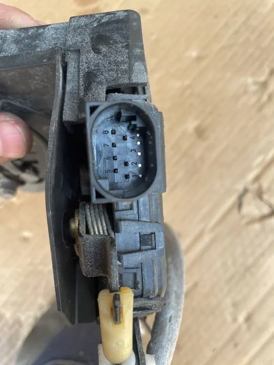 Komplett lås för vänster framdörr BMW 3 E46 LCI Coupe image 5