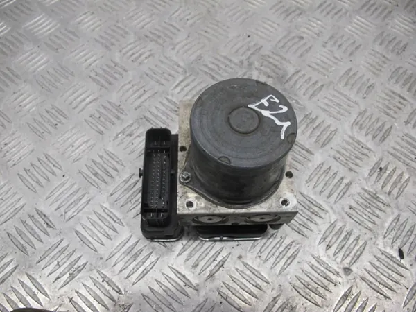 Pompe ABS Toyota OEM 44540-02771 pour Corolla XII image 2