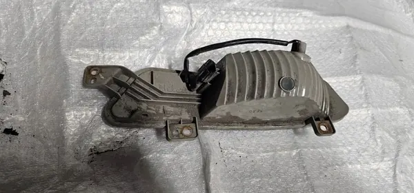 LÂMPADA DE REVERSE CHEVROLET CRUZE HATCHBACK 95240543 image 3