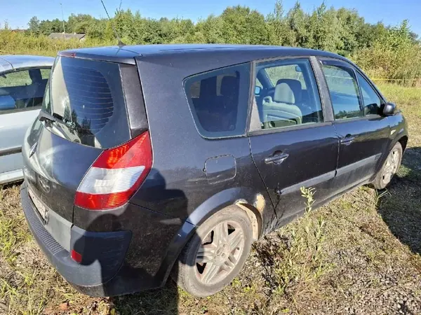 Renault Scenic Alternator 2005 1.9L 8200495305 image 10