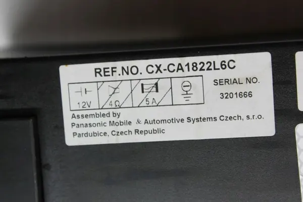 Audi OE 8N8035111A gebruikte raambediening image 4