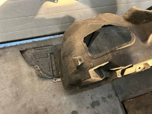 Aile Avant Gauche Mitsubishi Colt VI Lift 04-12 MR575539 image 2