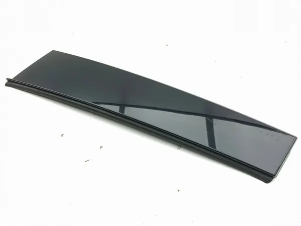 Raamrubber OEM 83A839902 rechter achterdeur Audi Q3 image 2