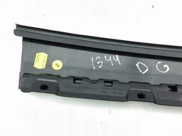 Raamrubber OEM 83A839902 rechter achterdeur Audi Q3 image 8