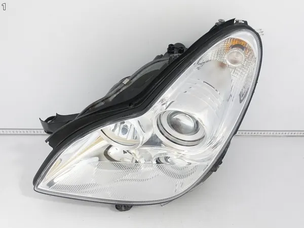 MERCEDES CLS C219 W219 04-10 XENON LINKER KOPLAMP MODUL image 2