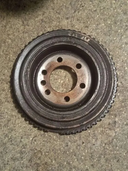 Kampiakselin hihnapyörä värinänvaimennin OEM 1 714 722 image 3