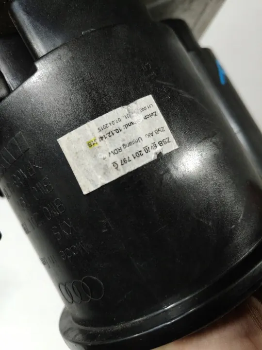 Filtro de carvão OEM 8W0201799C para Audi A4 B9 image 5