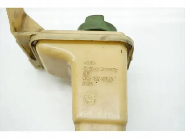 Réservoir direction OEM 8D0422373C pour VW Passat image 9