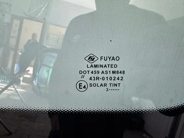 MERCEDES Classe E W212 Parabrezza con sensore image 2