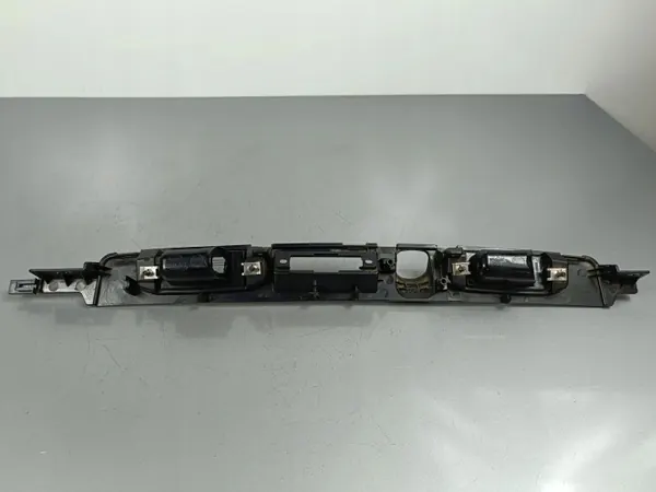 Feu de plaque Hyundai Kona OEM 87312J9510 image 5