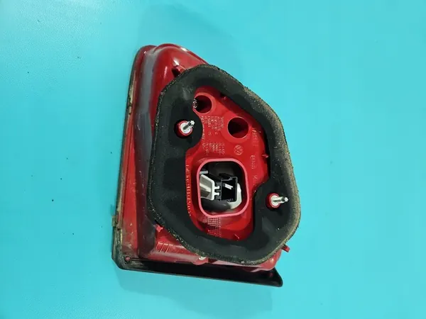 Luz trasera izquierda LED VW Passat B7 OEM image 7