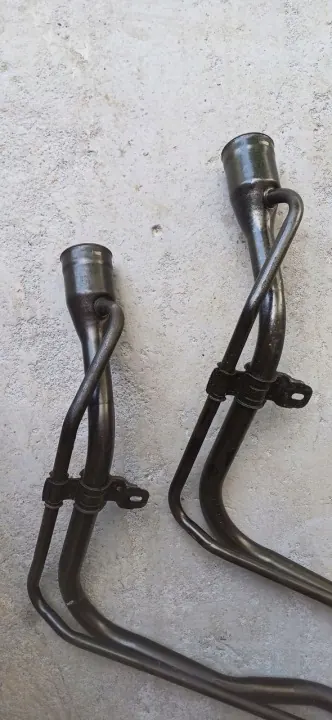 Bränslefyllningshals Ford Fiesta MK6 02-08 OEM image 5
