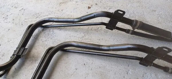 Bränslefyllningshals Ford Fiesta MK6 02-08 OEM image 8