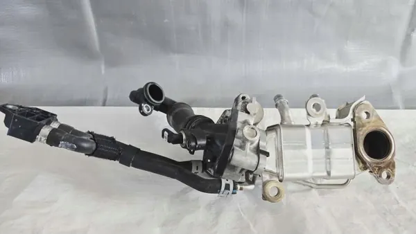 EGR-koeler OEM 147357722R voor Renault Espace VI 1.2 E-TECH image 3