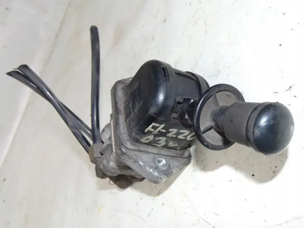Soupape de frein à main Volvo FL6 OEM 9617232120 image 3