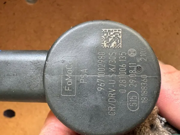 Régulateur pression carburant OEM 9671002980 Peugeot image 5